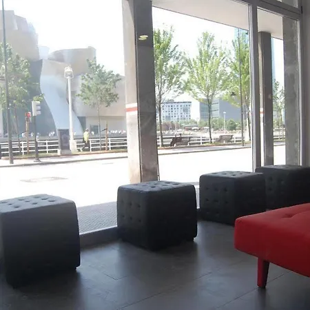 Hostel Botxo Gallery - Youth Hostel Bilbao