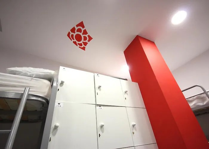 ボトクソ ギャラリー ユース ホステル