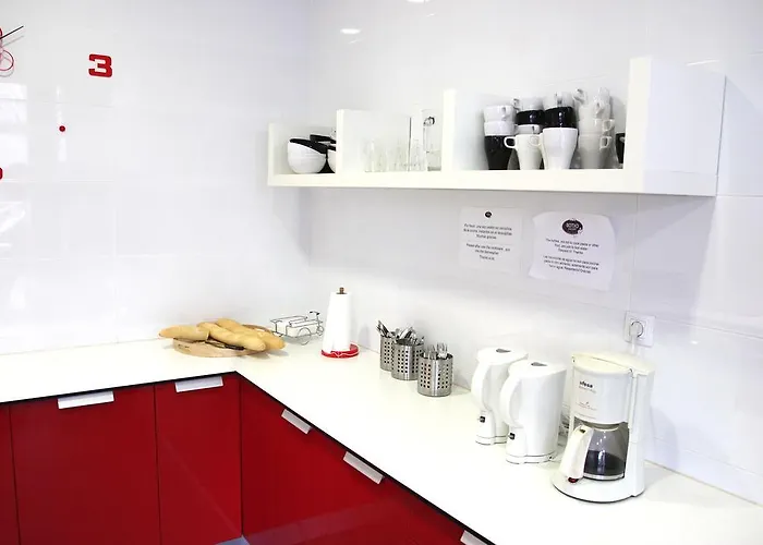 Хостел Botxo Gallery - Youth *