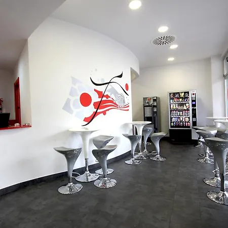 Vandrerhjem Botxo Gallery - Youth